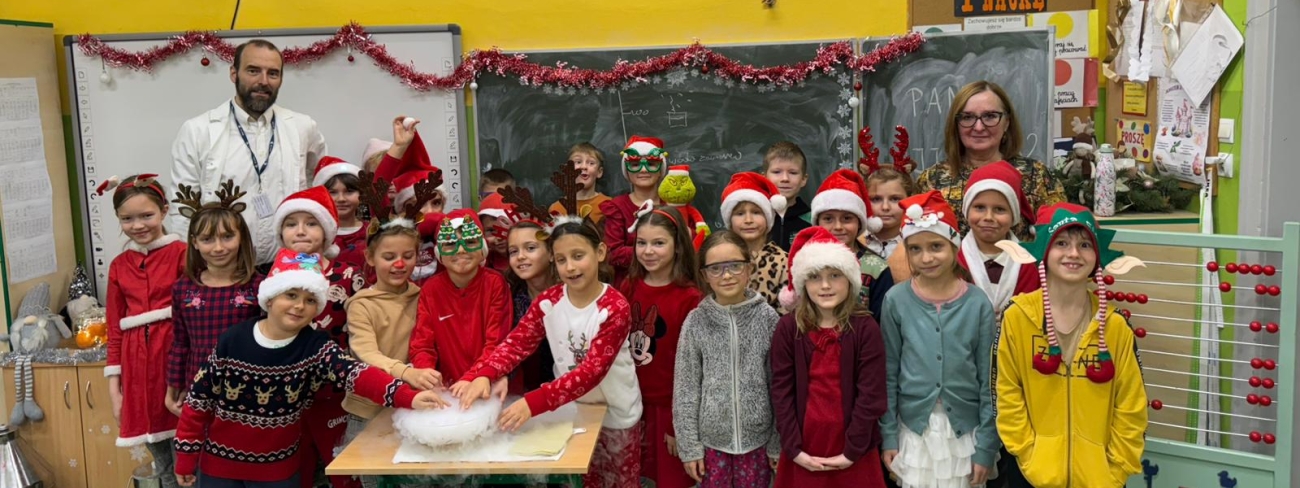 Doświadczenia chemiczne na Mikołajki klasy 2b