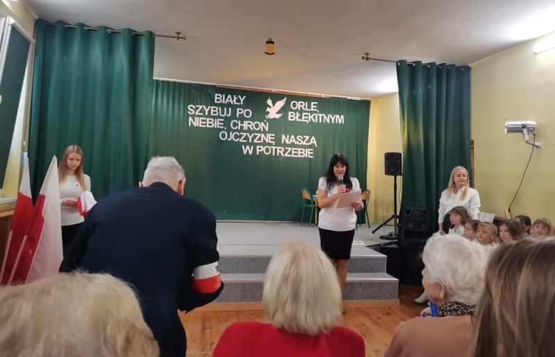 Klasy starsze również świętowały rocznicę Odzyskania Niepodległości