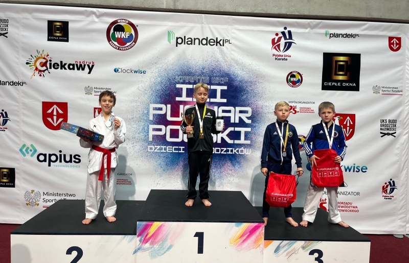 Sukcesy naszych uczniów w Pucharze Polski Dzieci i Młodzików w karate