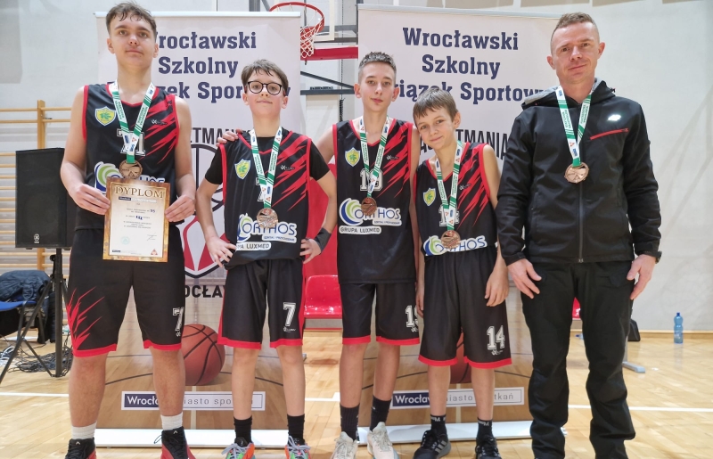 Ponownie jesteśmy brązowymi medalistami Mistrzostw Wrocławia w koszykówce 3x3!