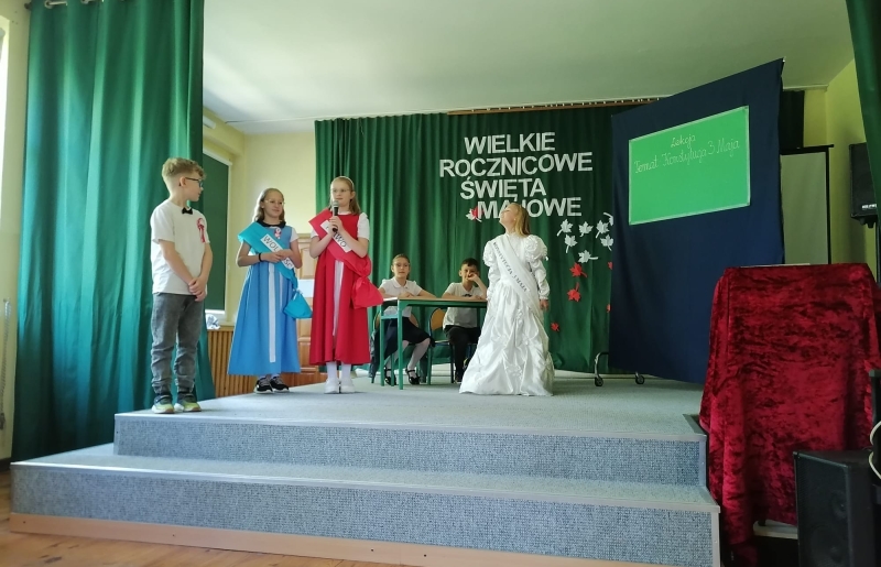 Akademia z okazji Świąt Majowych dla uczniów klas I-III