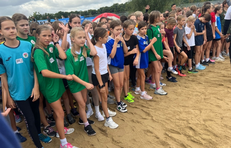 Indywidualne biegi sztafetowe – świetny występ zawodników naszej szkoły na Morskim Oku!