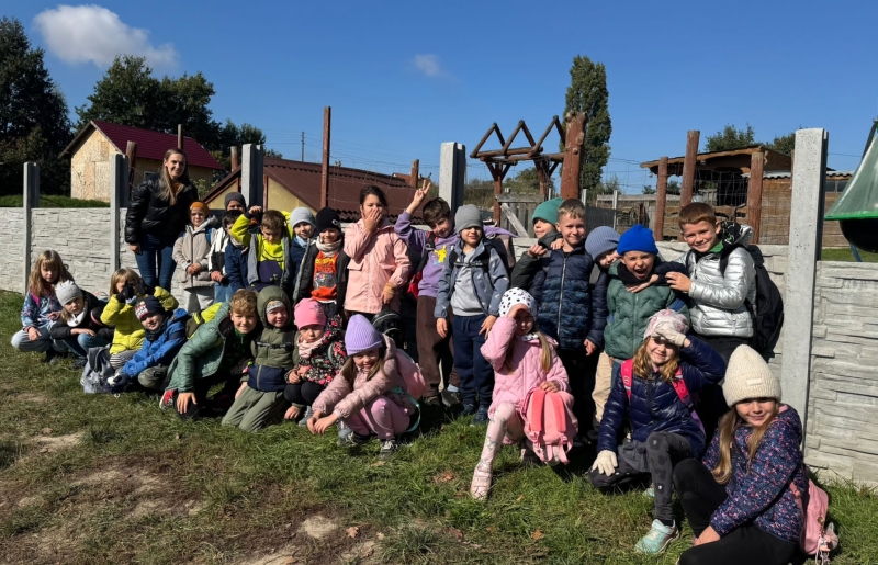 Wycieczka uczniów klas pierwszych do Chwalimierza