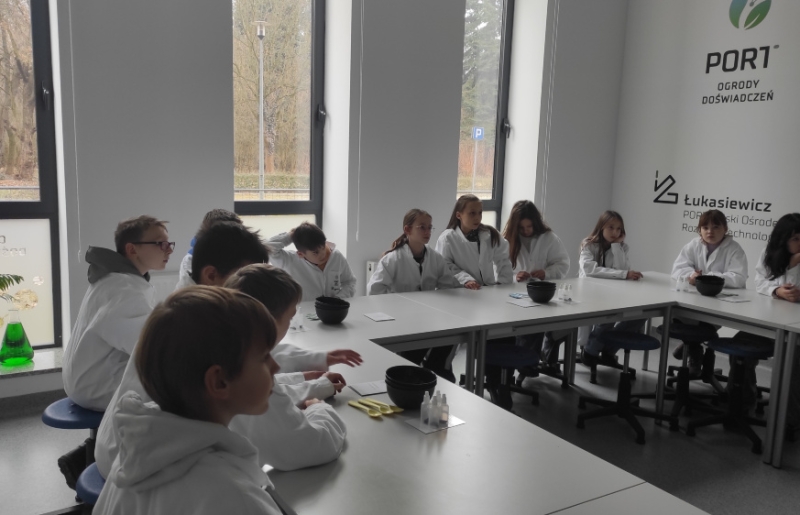 Wizyta klasy 4c w Ogrodach Doświadczeń - Port Łukasiewicza